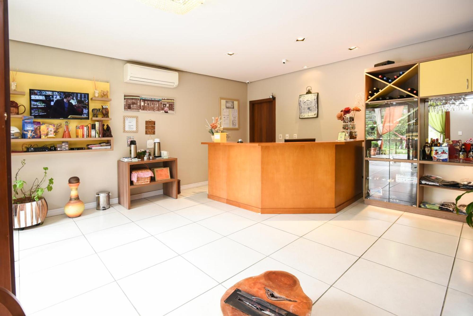 Tres Pinheiros Inn 3*